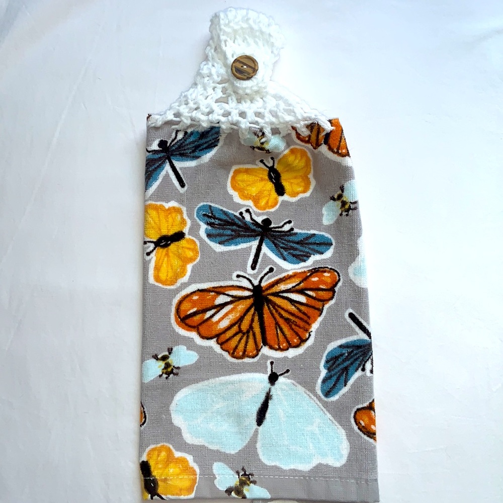 Hand Crafted Crocheted Top Butterflies Hanging Kitchen or Bathroom Hand Towels - Picture 3 of 7